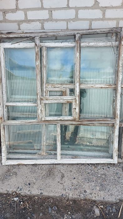 Окно деревянное б/у