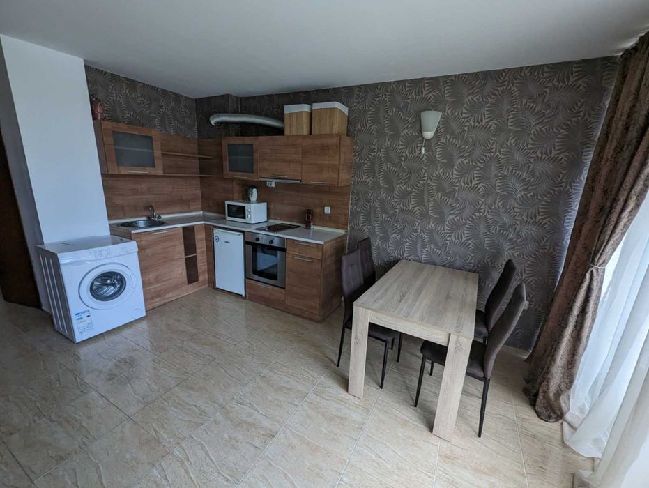 Продава се Двустаен апартамент в к.к. Слънчев бряг - 68 кв.м за 473 €/кв.м - Снимка #4