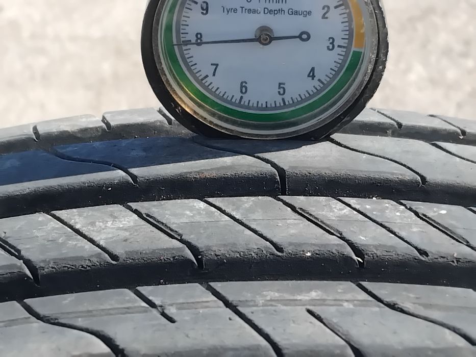 Гуми 205 65 15 Мишелин Michelin 4 броя - нов внос. Не са нови!