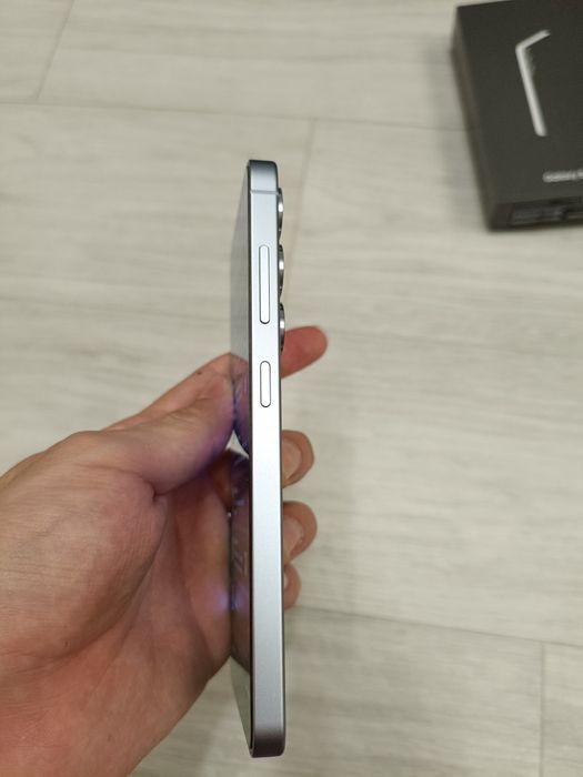 Продам Самсунг с25 256гб