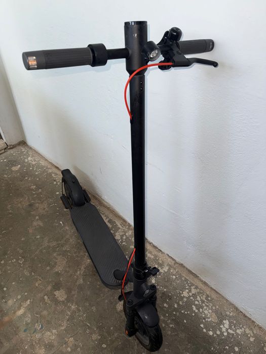 Trotinetă Electrică Xiaomi Scooter Elite – Putere, autonomie și confort