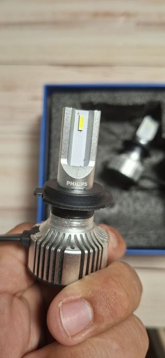 Set leduri auto H7 Philips canbus