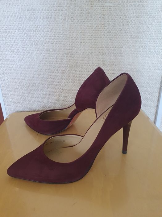 Продам туфли лодочка