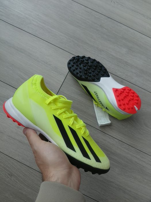 Adidas fotbal sintetic  38 ⅔