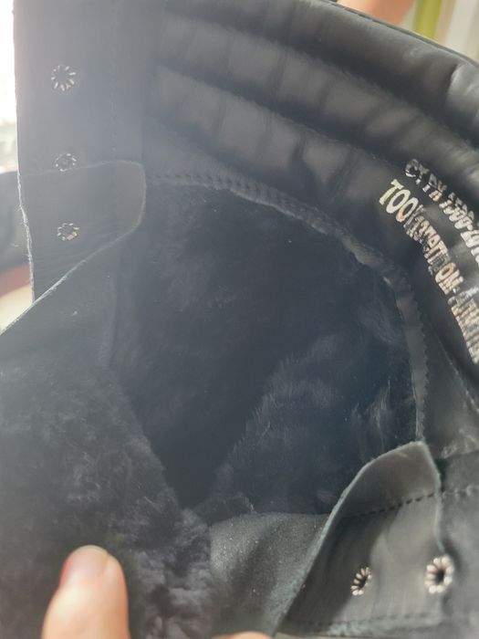 Продам зимние берцы 10000