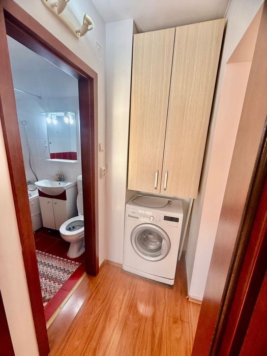 Închiriez apartament 2 camere, mobilat, utilat, et.4/4