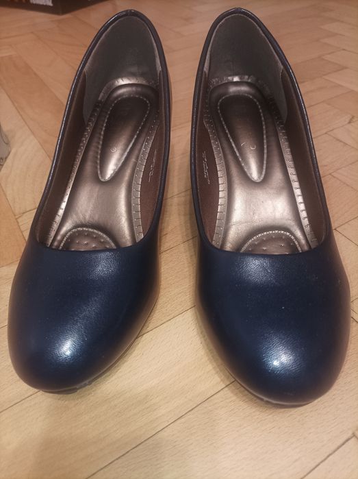 Дамски обувки по 10лв