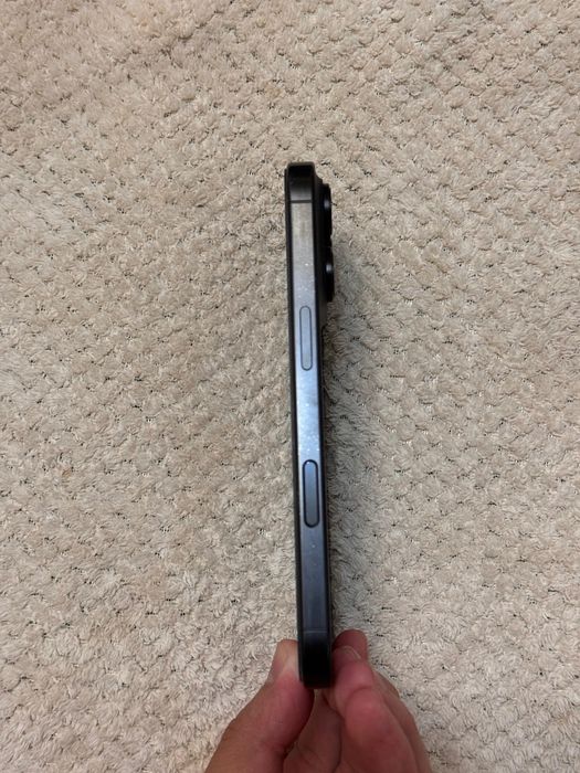 Iphone 16 pro 128gb 94%