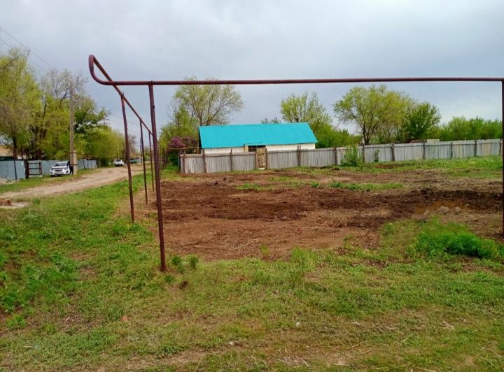 Продается Земельный Участок .ЛПХ .п. Пугачева .