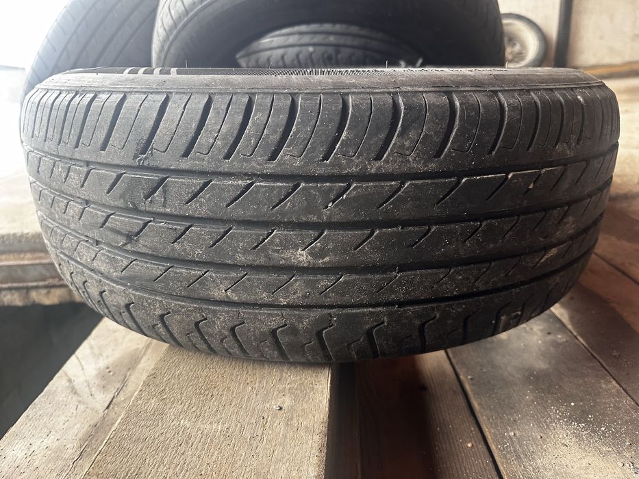 Продам резину Triangle