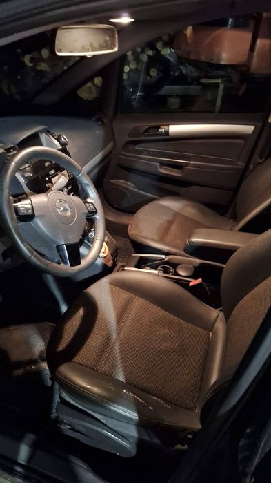 De vânzare Opel Zafira