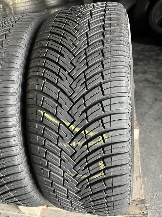2 anvelope all season 235/50/19 Pirelli NOI , DOT 4424 !