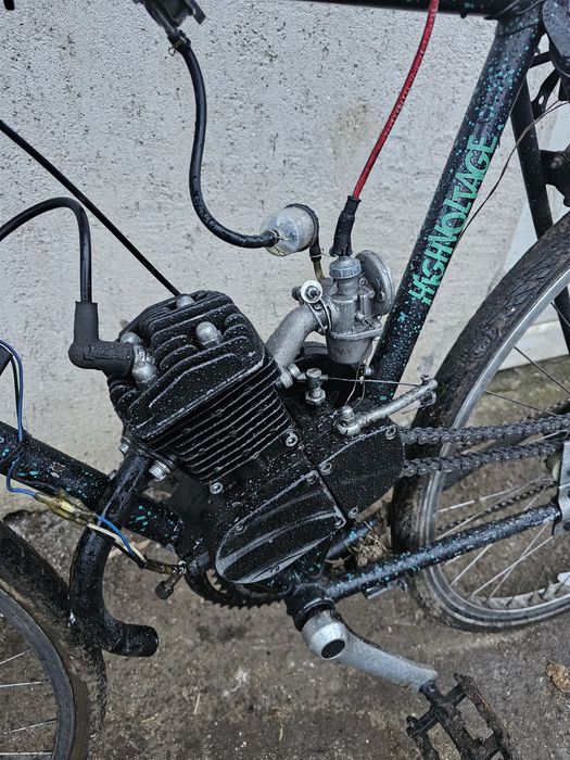 Bicicleta cu motor 80cc 2t