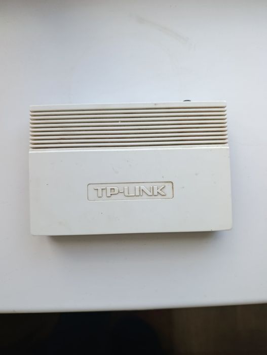 TP-Link ADSL2/2+ Wi-Fi модем/роутер, б/у, с блоком питания