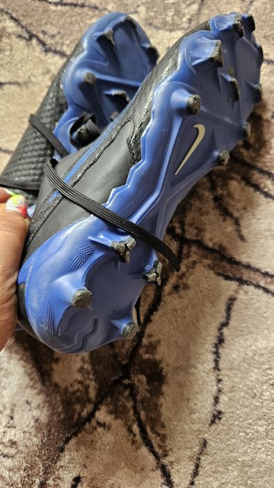 Бутонки найк  42