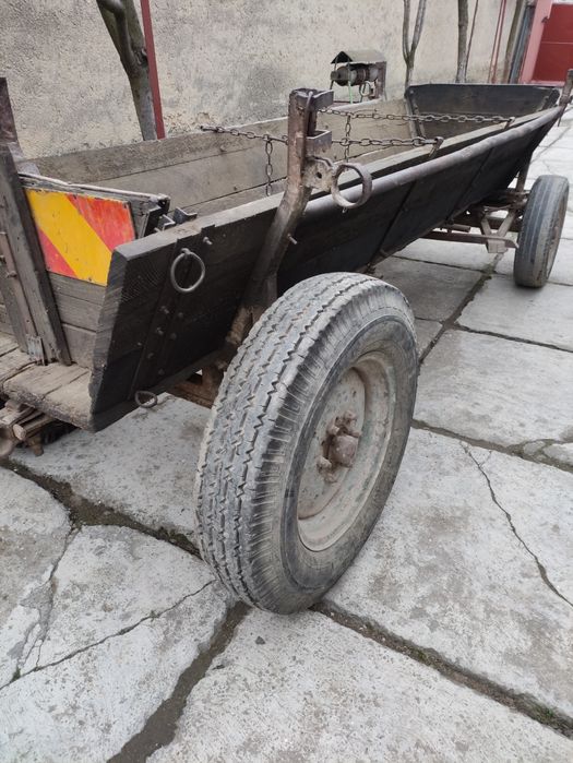 Căruță de vânzare