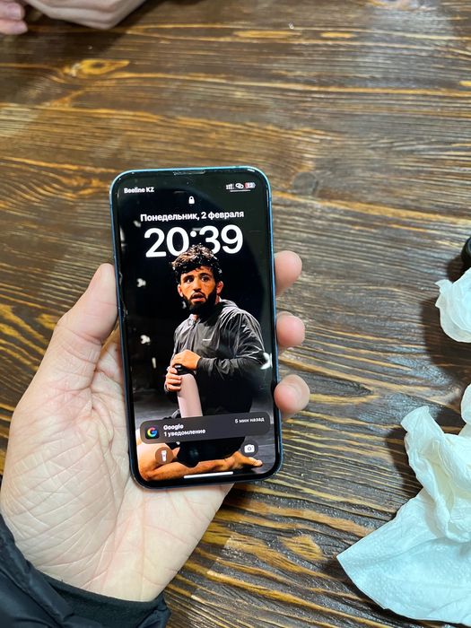 Продам айфон 13 мини в хорошем состяний