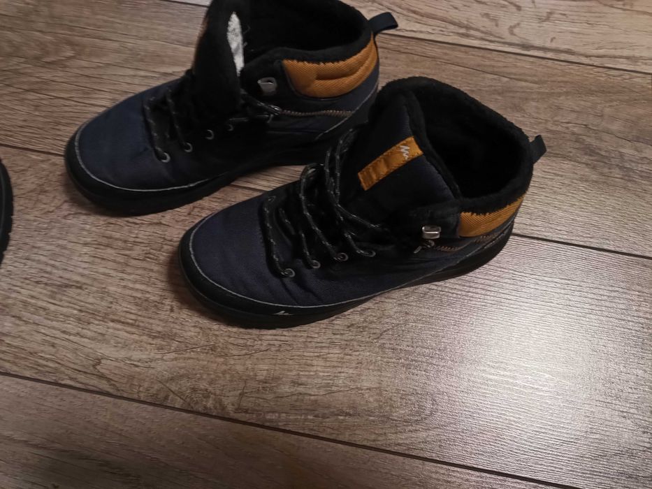 Продавам зимни обувки Декатлон