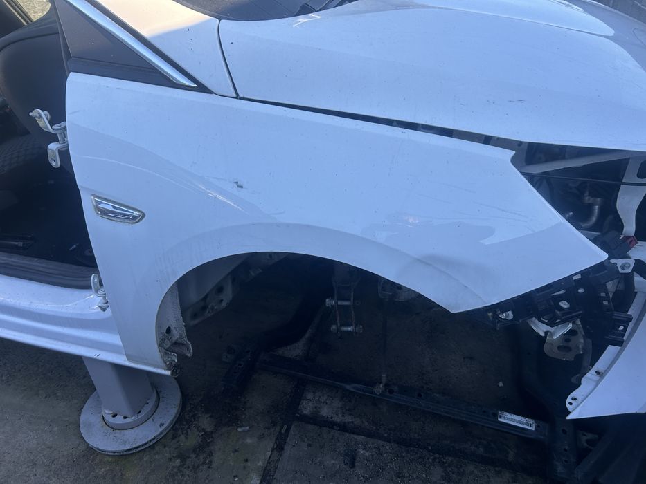 Aripa dreapta fata Opel astra K an 2015-2020 culoare alb