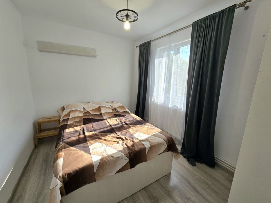 Ofer spre inchiriere apartament 3 camere