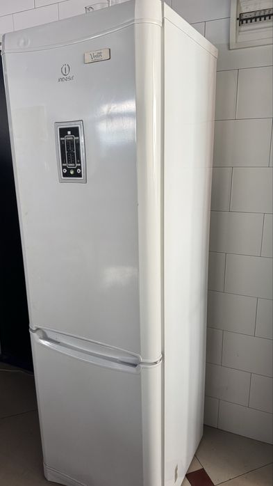 Холодильник Индезит