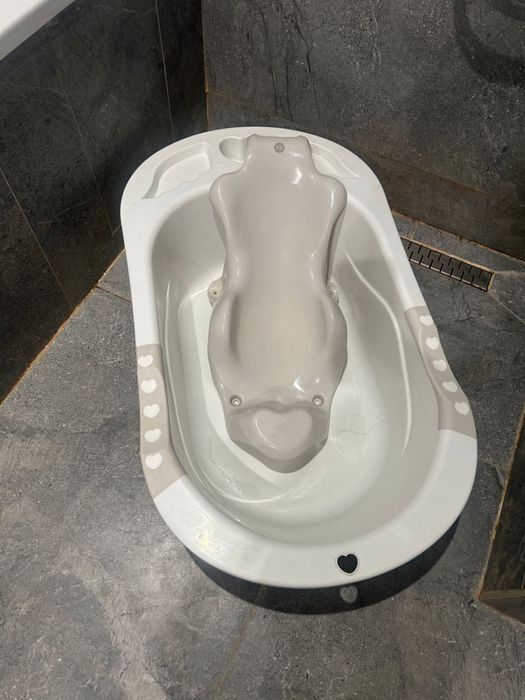 Ванна для купания ребенка