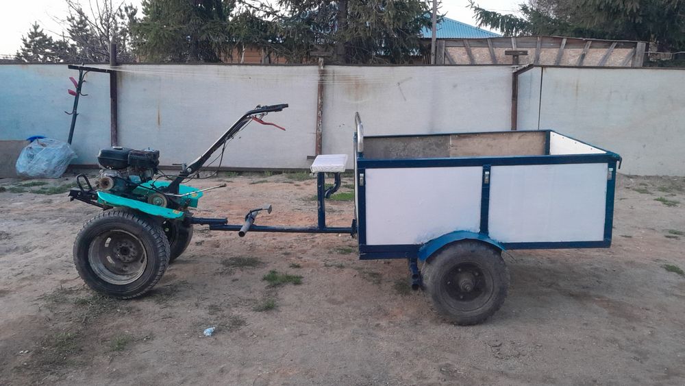 Продам мотоблок с прицепом