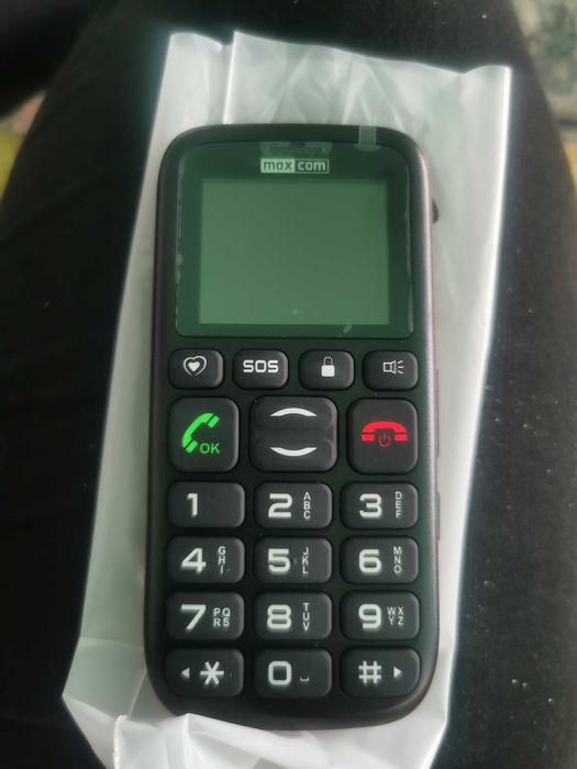 Max com telefon seniori