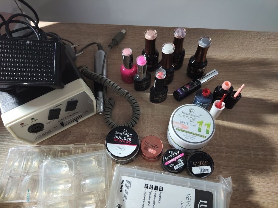 Kit pentru manichiură și pedichiură