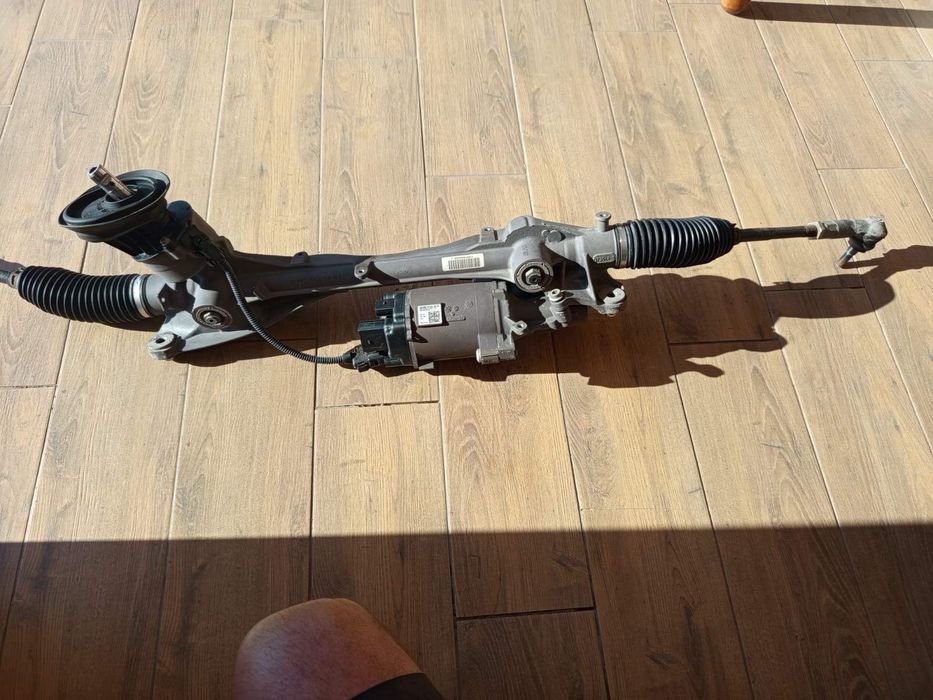 Кормилна рейка за Голф 7