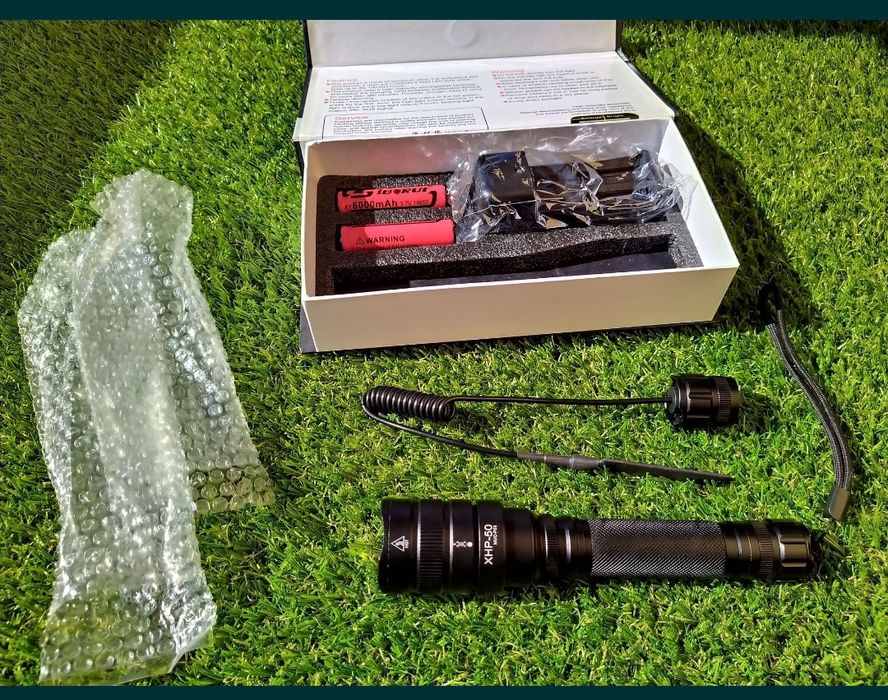 Lanterna profesionala CREE XHP-50 VÂNĂTOARE, 100%metal pt arma