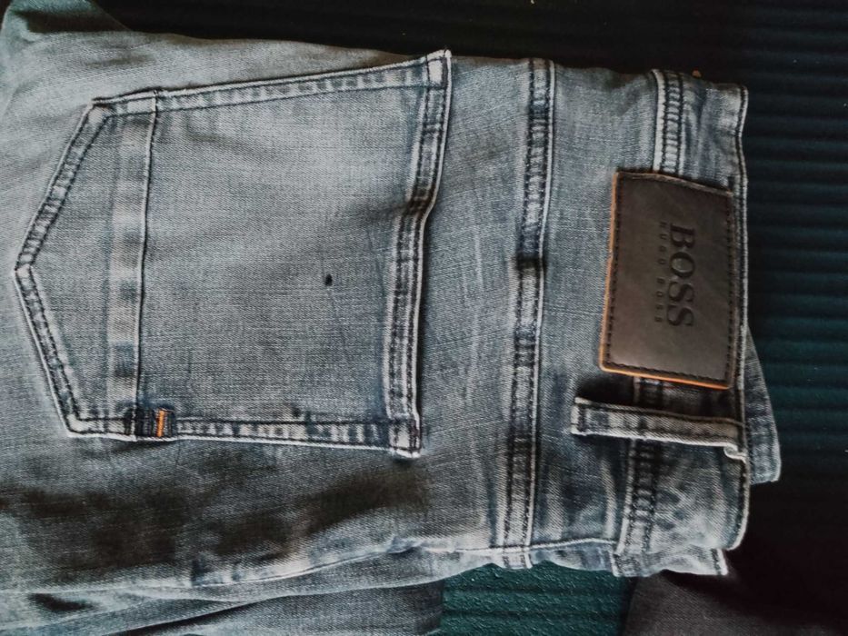 дънки мъжки Boss и ..