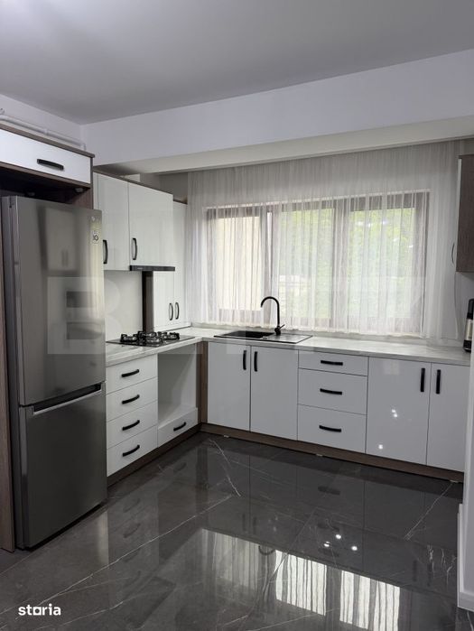 Apartament modern cu 2 camere, 44 mp, zona Tatarasi