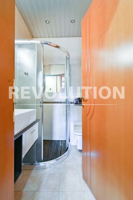 Дава се под наем Тристаен апартамент в София, Витоша - 150 кв.м за 1200 € - Снимка #18