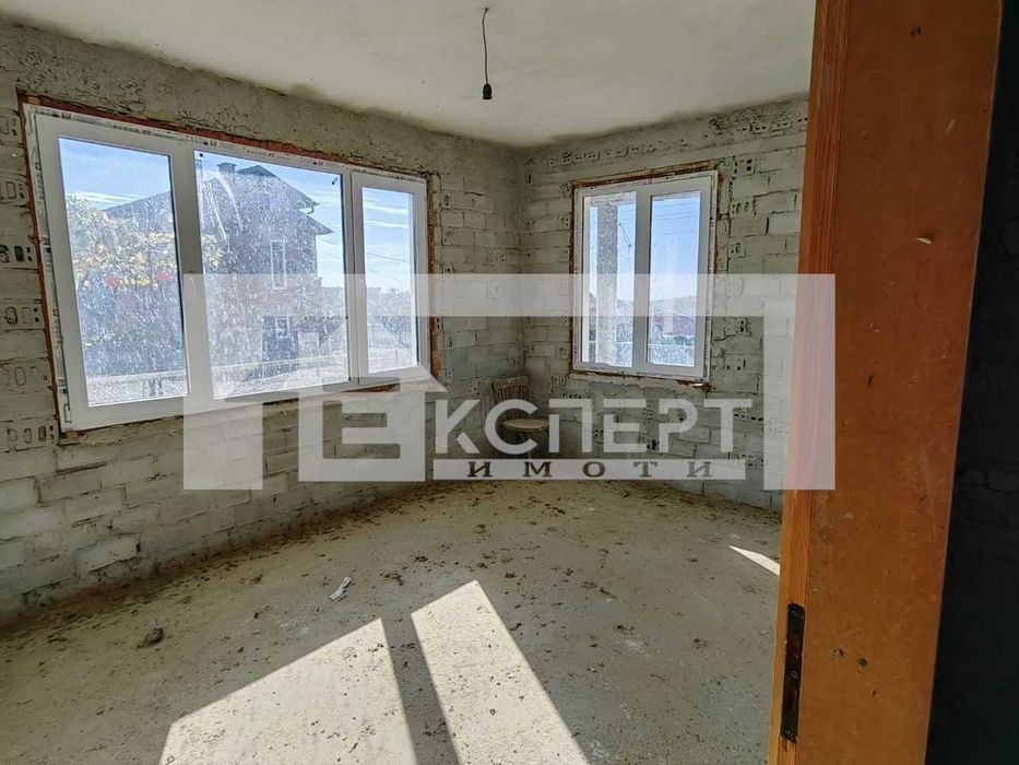 Продава се Къща в с. Сърнегор, Област Пловдив - 285 кв.м за 144 €/кв.м - Снимка #8