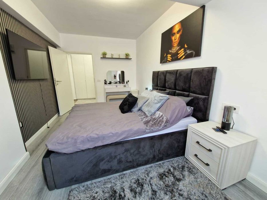 Inchiriere apartament 2 camere + parcare privata