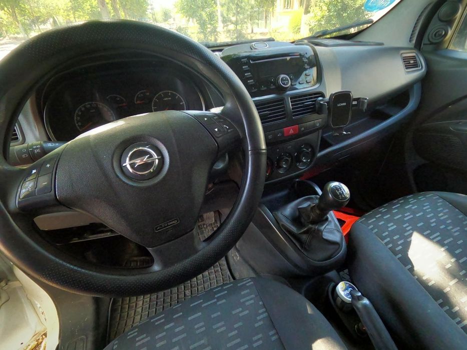 Opel combo 1.3 2014