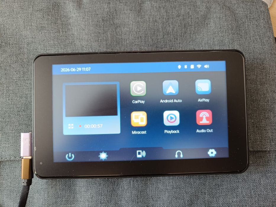 Sistem navigație universal Android auto
