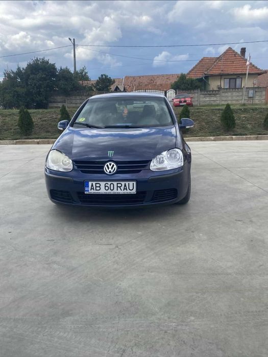 Spre vânzare golf 5