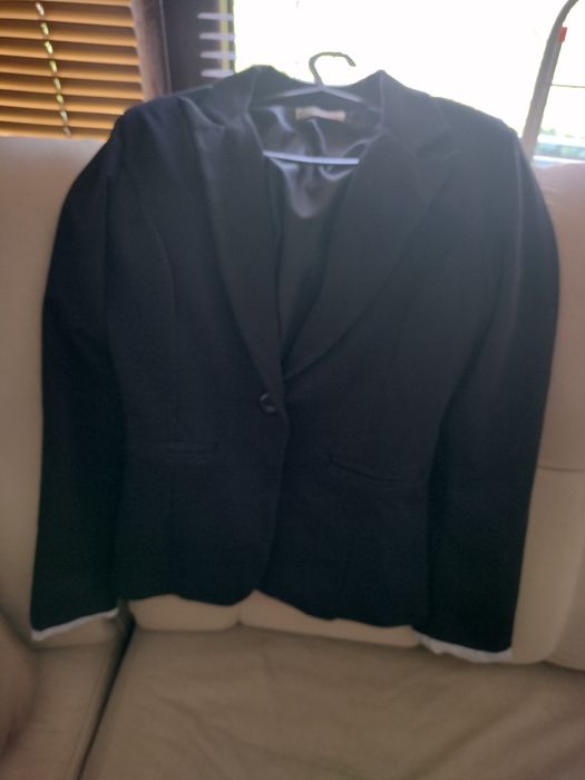 Италианско черно сако и Сако Hm