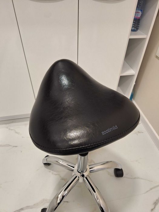 Стол на стоматолога, зъболекарски стол, стоматологичен стол