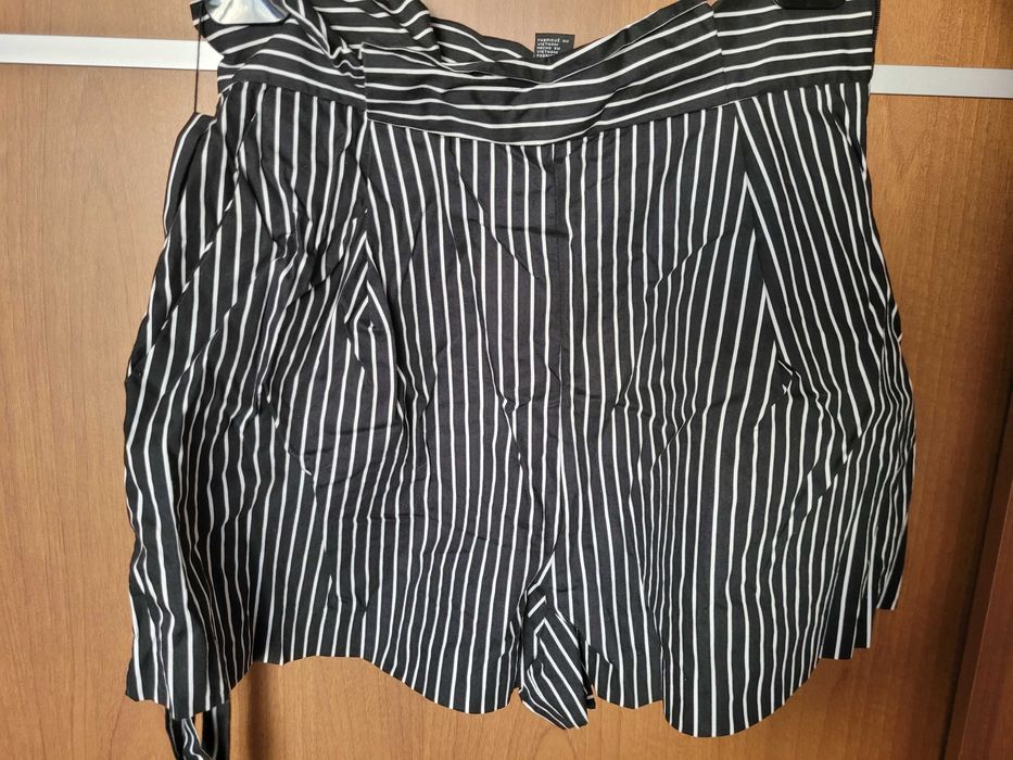 Къси дамски панталони - Forever 21