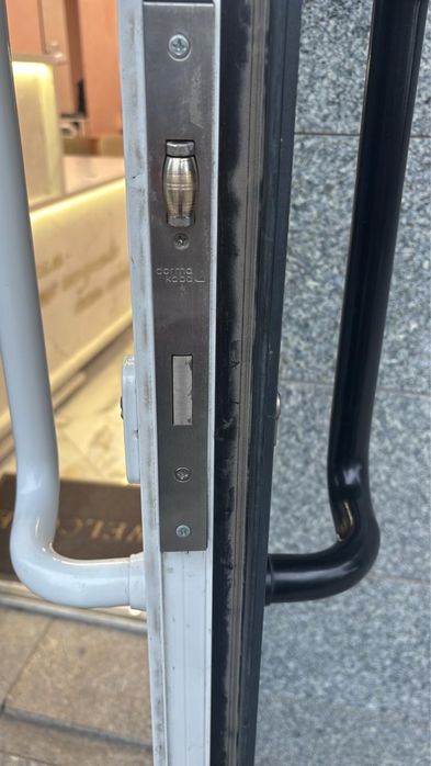 Ремонт окон дверей Алматы