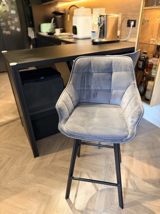 Scaune inalte pentru bar sau insula 360 grade