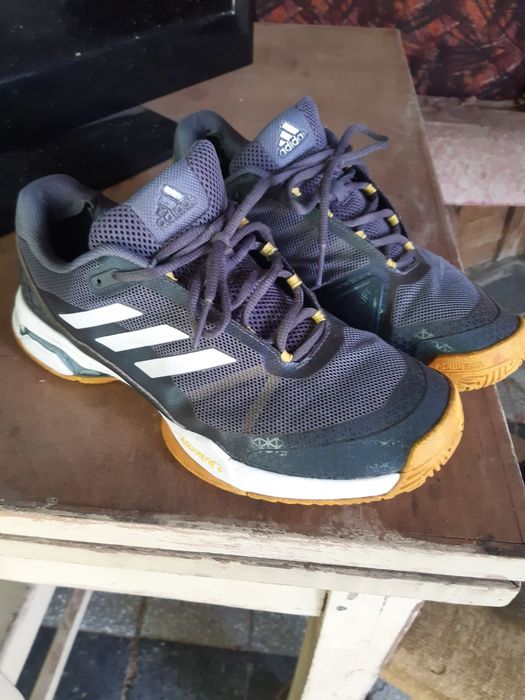 Маратонки Adidas 41 номер