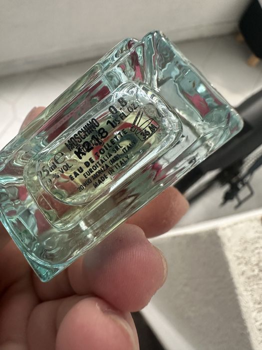 Moschino! Нов! Оригинал! Без кутия!