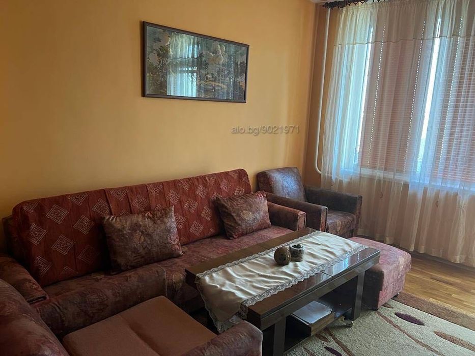 Продава се Четиристаен апартамент в Шумен, Добруджански - 96 кв.м за 1146 €/кв.м - Снимка #15