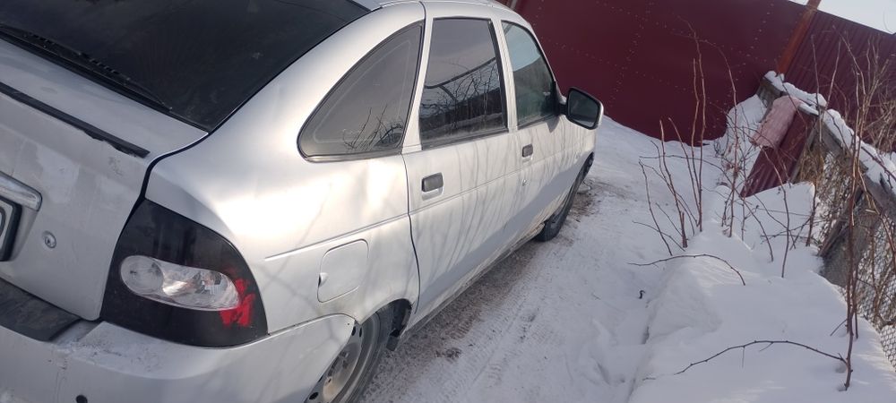 Продам Приору хэтчбек