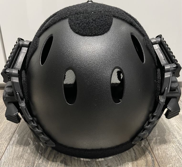 Тактическа Еърсофт Каска