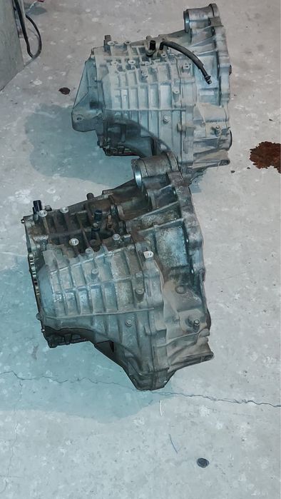 Продаетса Коробка передачь на Тайота сиенна